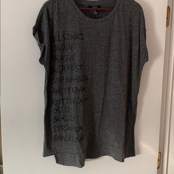 Forever 21 Tshirt - Picture 1 of 2
